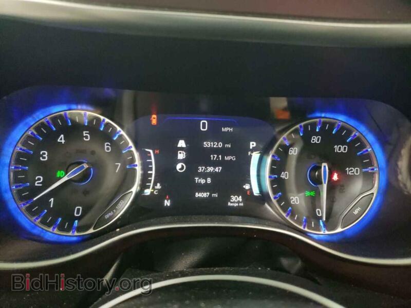 2020 Chrysler PACIFICA (VIN 2C4RC1GG6LR171420) — фото 9 из 13