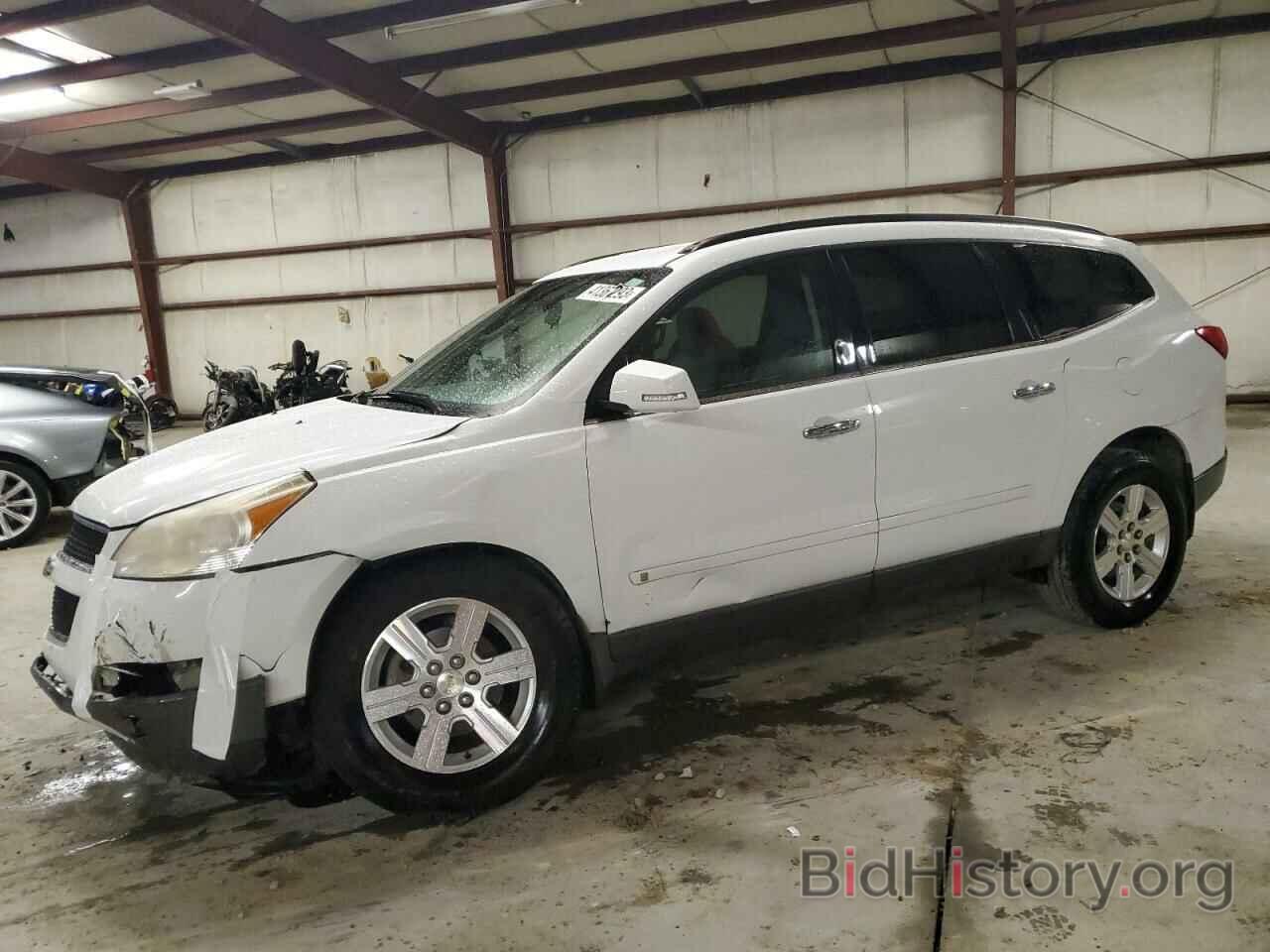 Photo 1GNLRFED2AS156572 - CHEVROLET TRAVERSE 2010