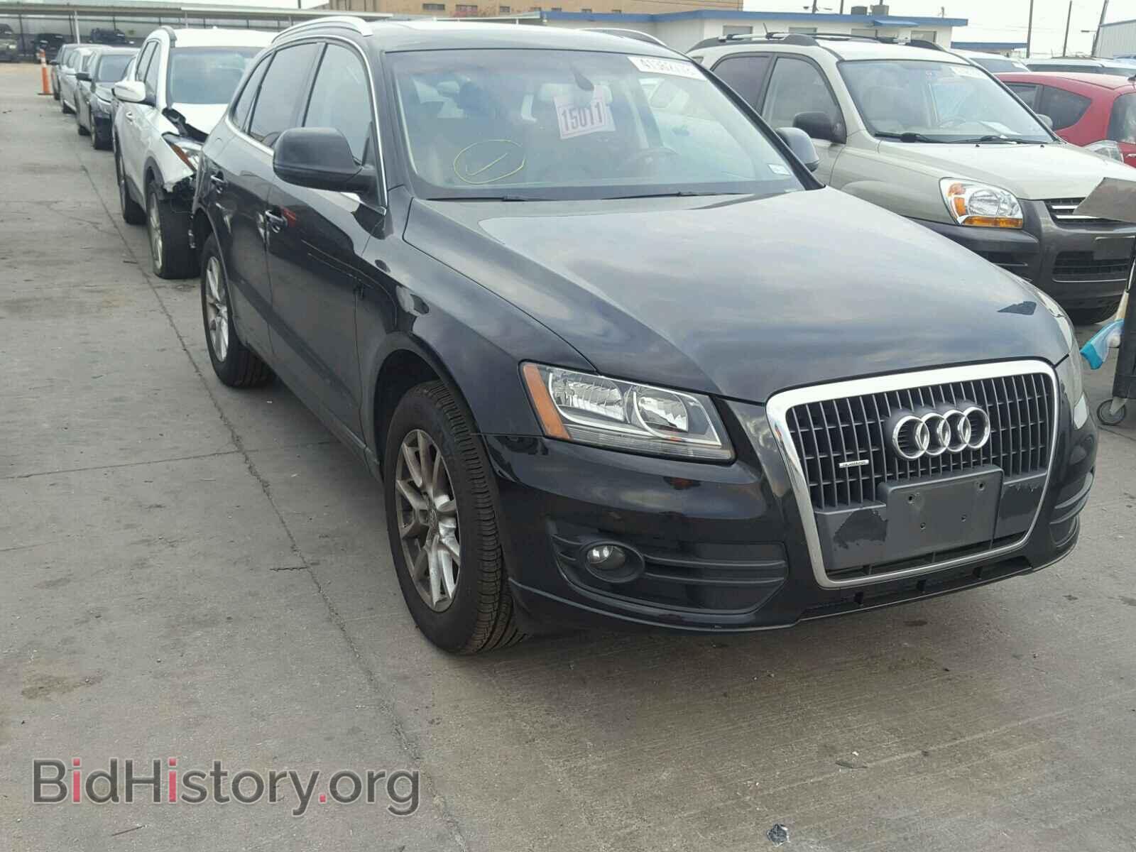 Фотография WA1CFAFP1BA018424 - AUDI Q5 2011