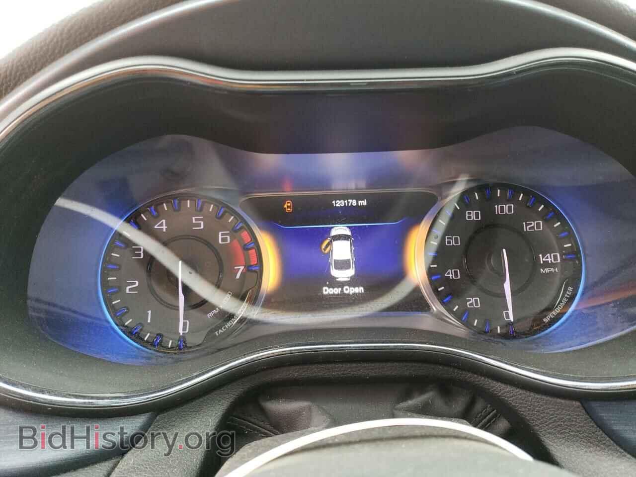 2015 CHRYSLER 200 - VIN: 1C3CCCBB5FN554610 - Photo 9