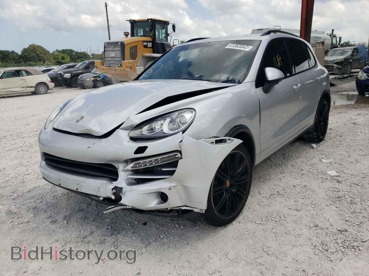 2013 PORSCHE CAYENNE - VIN: WP1AA2A20DLA07336 - Фото 2