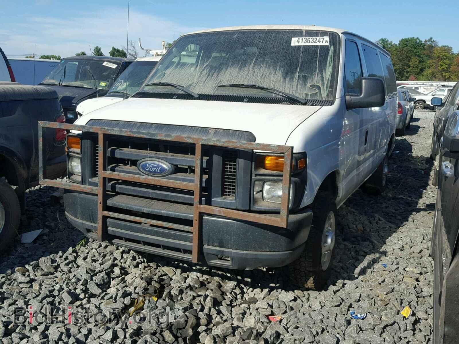 2011 FORD ECONOLINE - VIN: 1FBNE3BL4BDA64414 - Фото 2