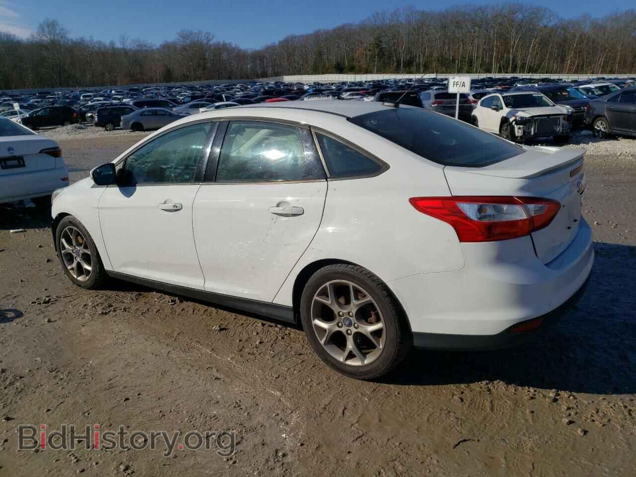 2014 FORD FOCUS - VIN: 1FADP3F22EL323419 - Фото 2