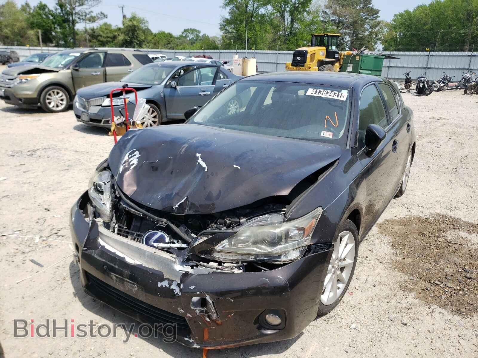 2011 LEXUS CT 200 - VIN: JTHKD5BH9B2015809 - Photo 2