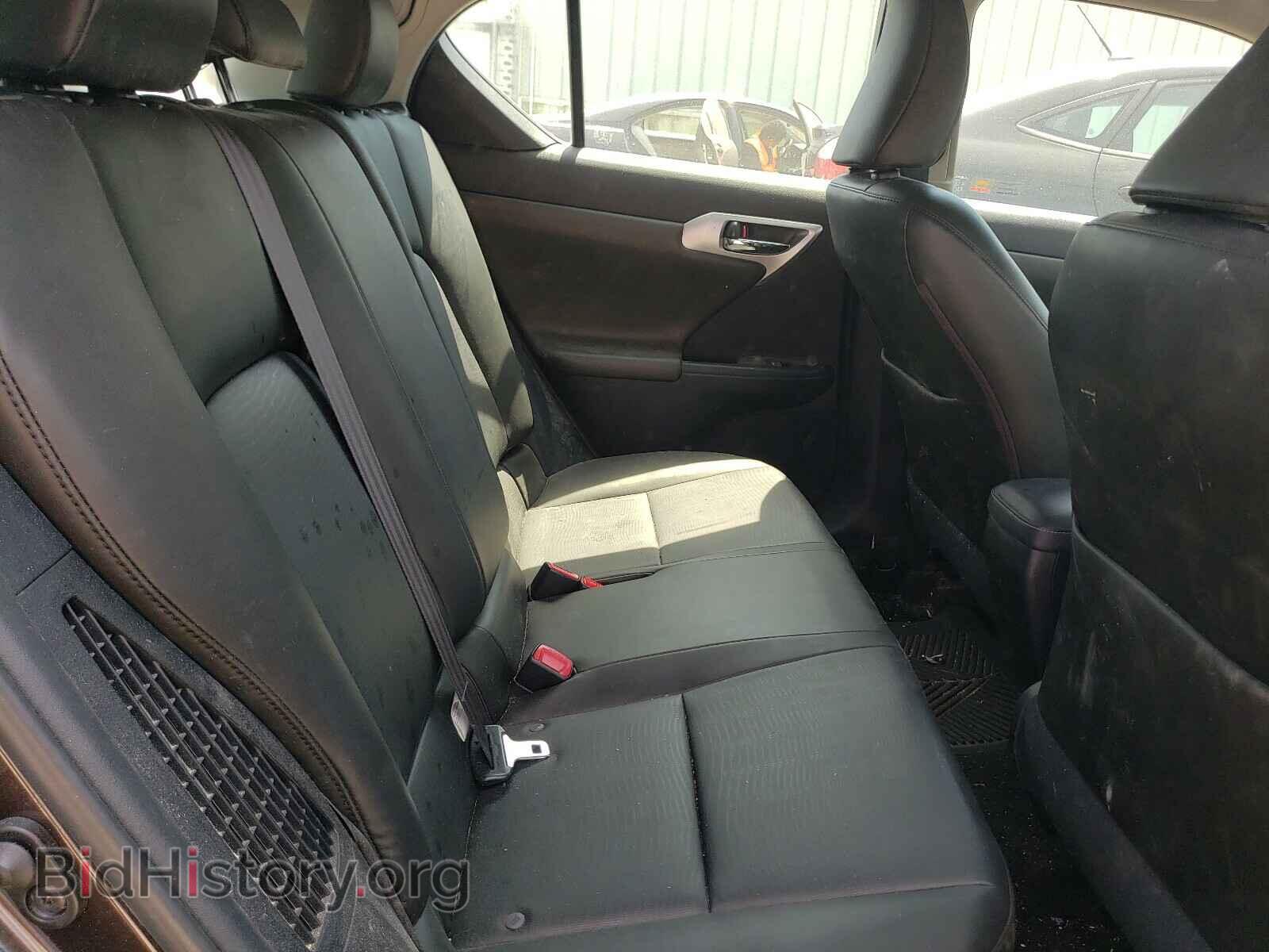 2011 LEXUS CT 200 - VIN: JTHKD5BH9B2015809 - Photo 6