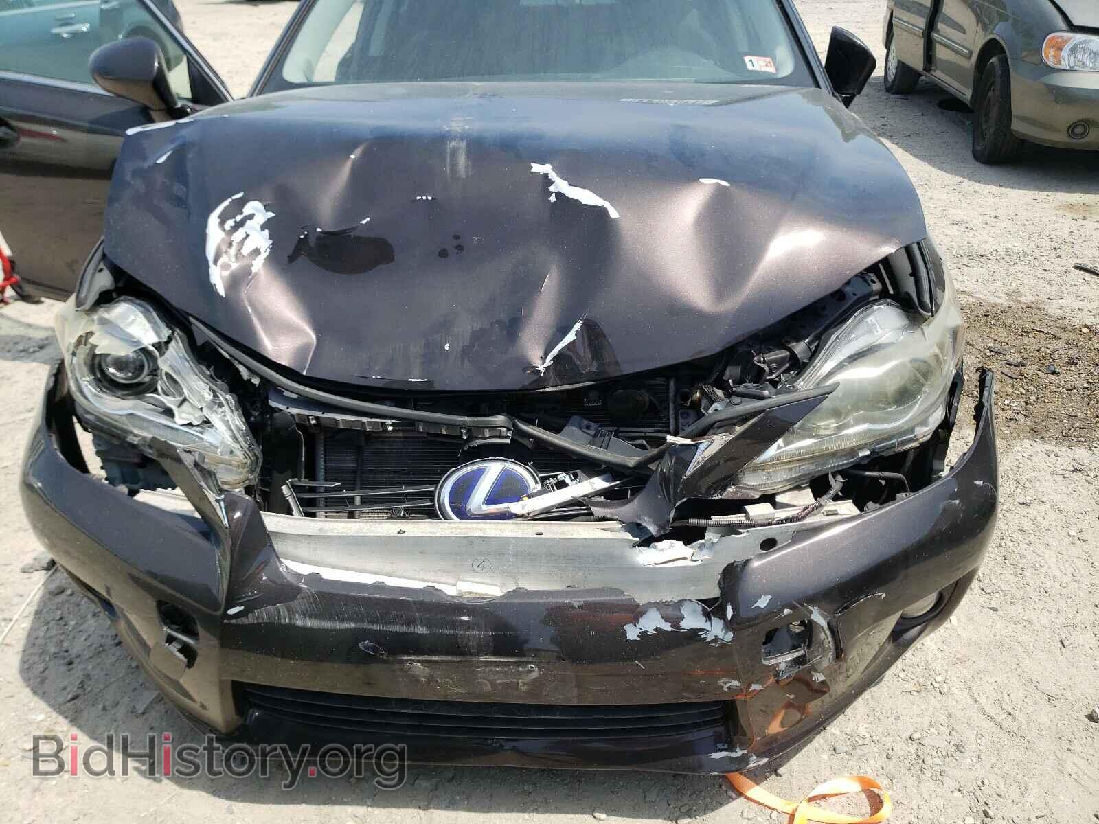 2011 LEXUS CT 200 - VIN: JTHKD5BH9B2015809 - Photo 7