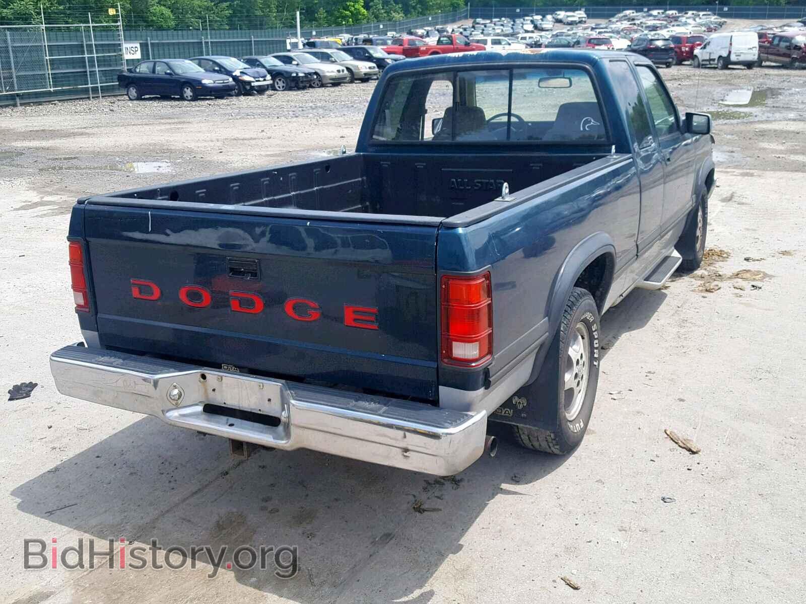 1996 DODGE DAKOTA - VIN: 1B7GL23X2TS660110 - Фото 4