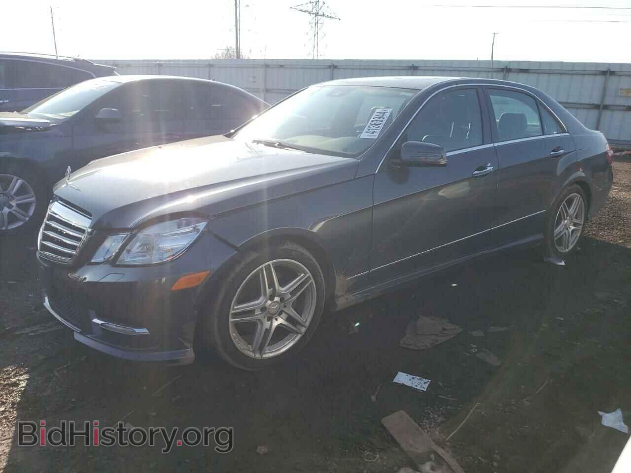 Photo WDDHF8JB8CA608921 - MERCEDES-BENZ E-CLASS 2012
