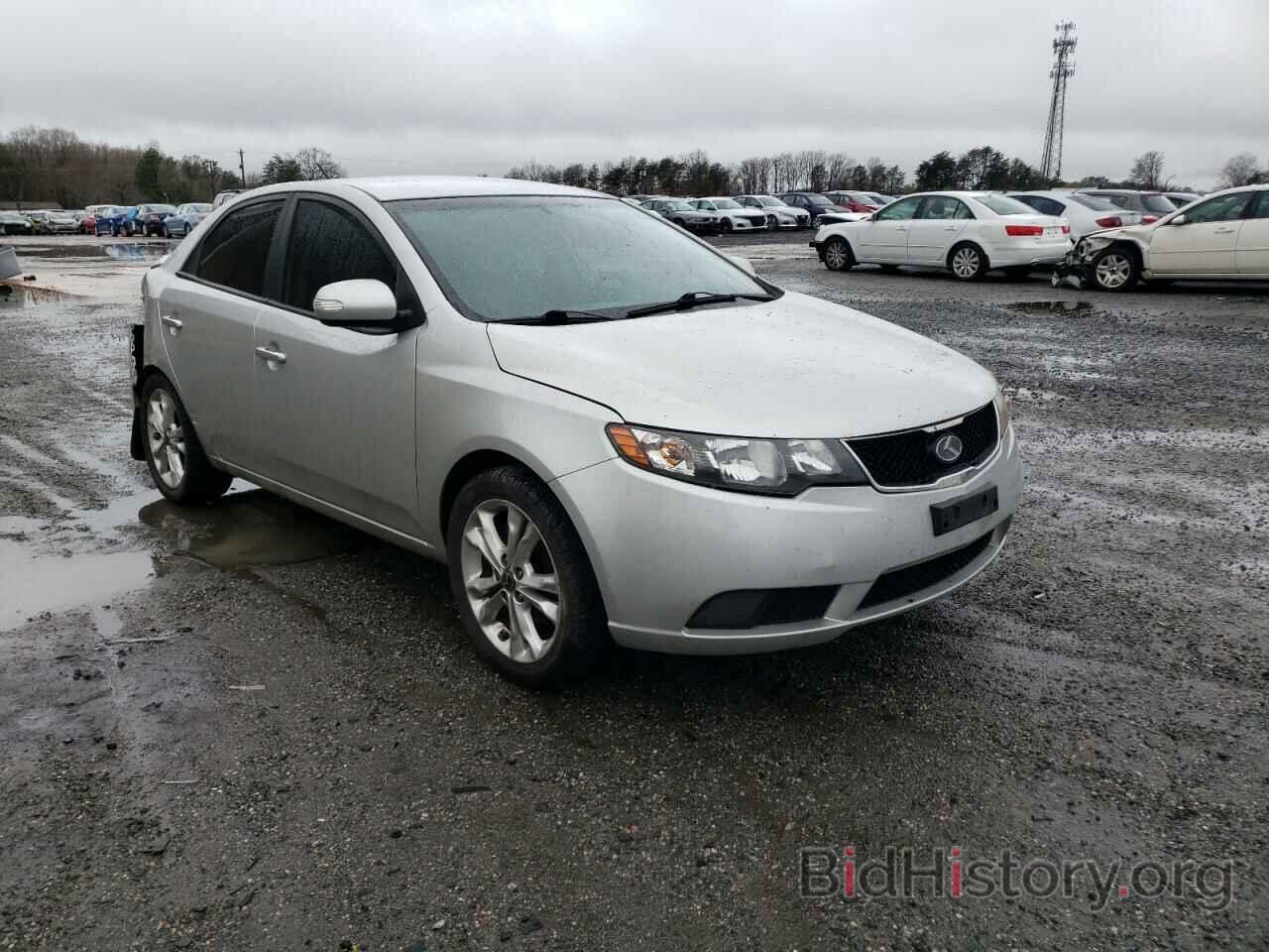 Photo KNAFU4A21A5809420 - KIA FORTE 2010