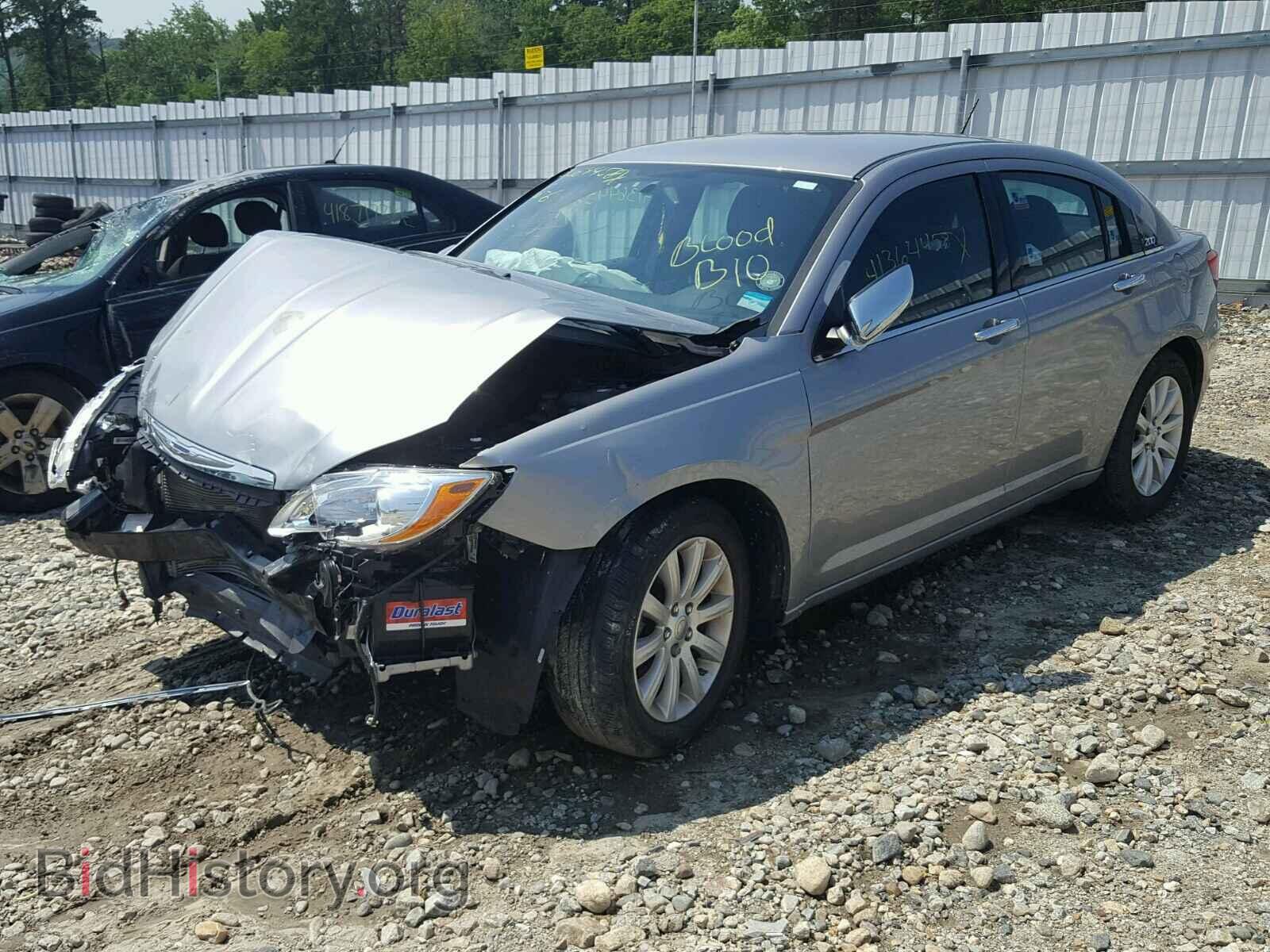 2014 CHRYSLER 200 - VIN: 1C3CCBCG4EN159045 - Фото 2