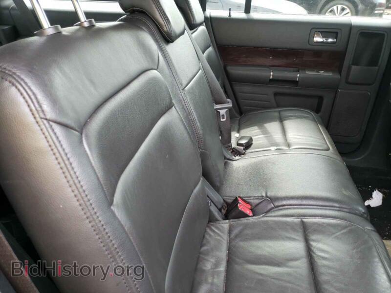 2010 Ford FLEX (VIN 2FMHK6CC1ABB09939) — photo 6 of 10