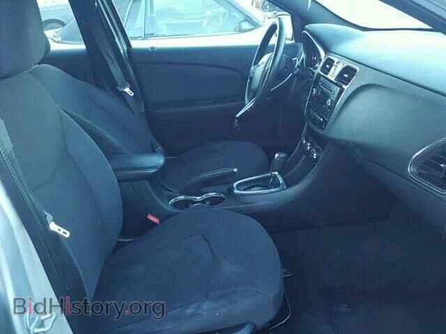 2012 CHRYSLER 200 - VIN: 1C3CCBAB3CN281979 - Photo 5