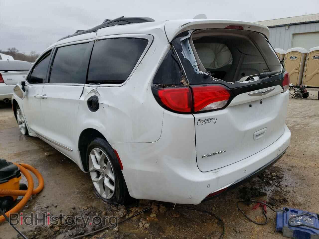 2017 CHRYSLER PACIFICA - VIN: 2C4RC1BG6HR820289 - Фото 2