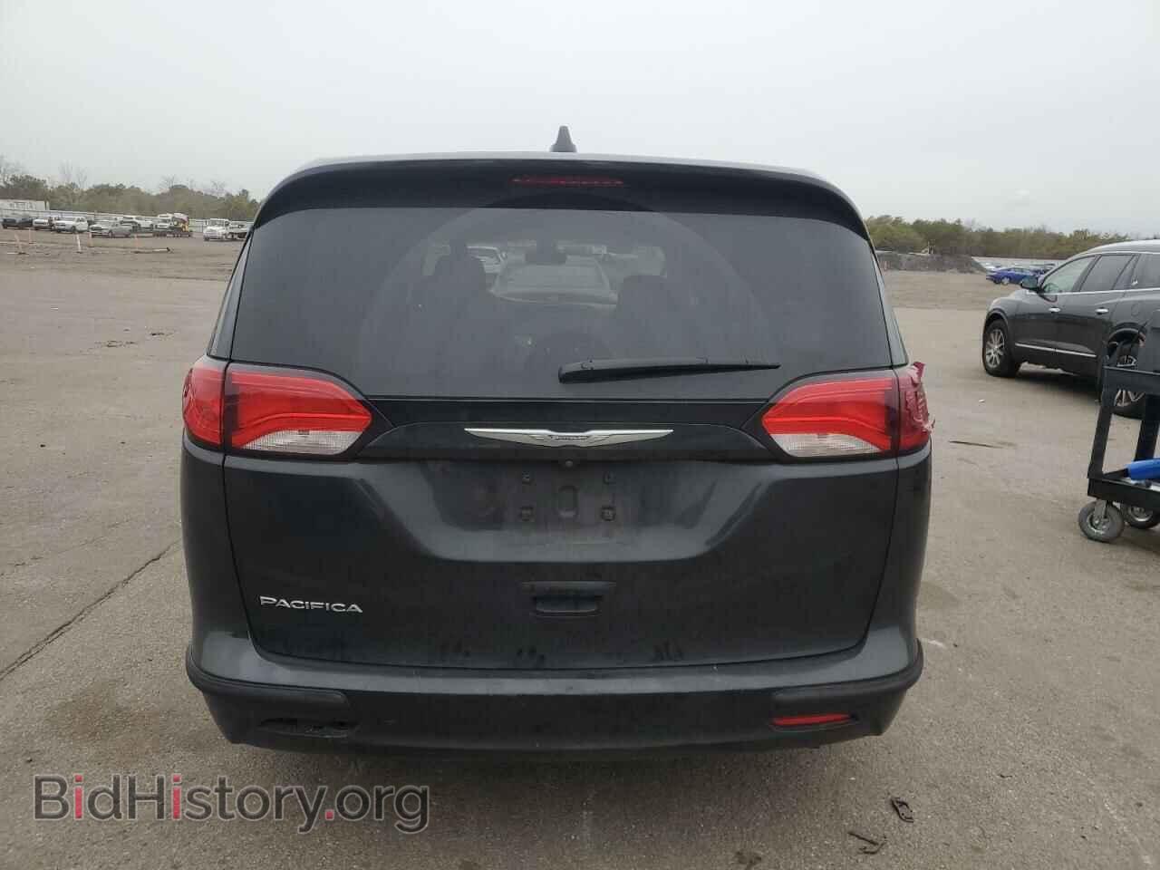 2017 CHRYSLER All Models - VIN: 2C4RC1CG2HR678134 - Photo 6