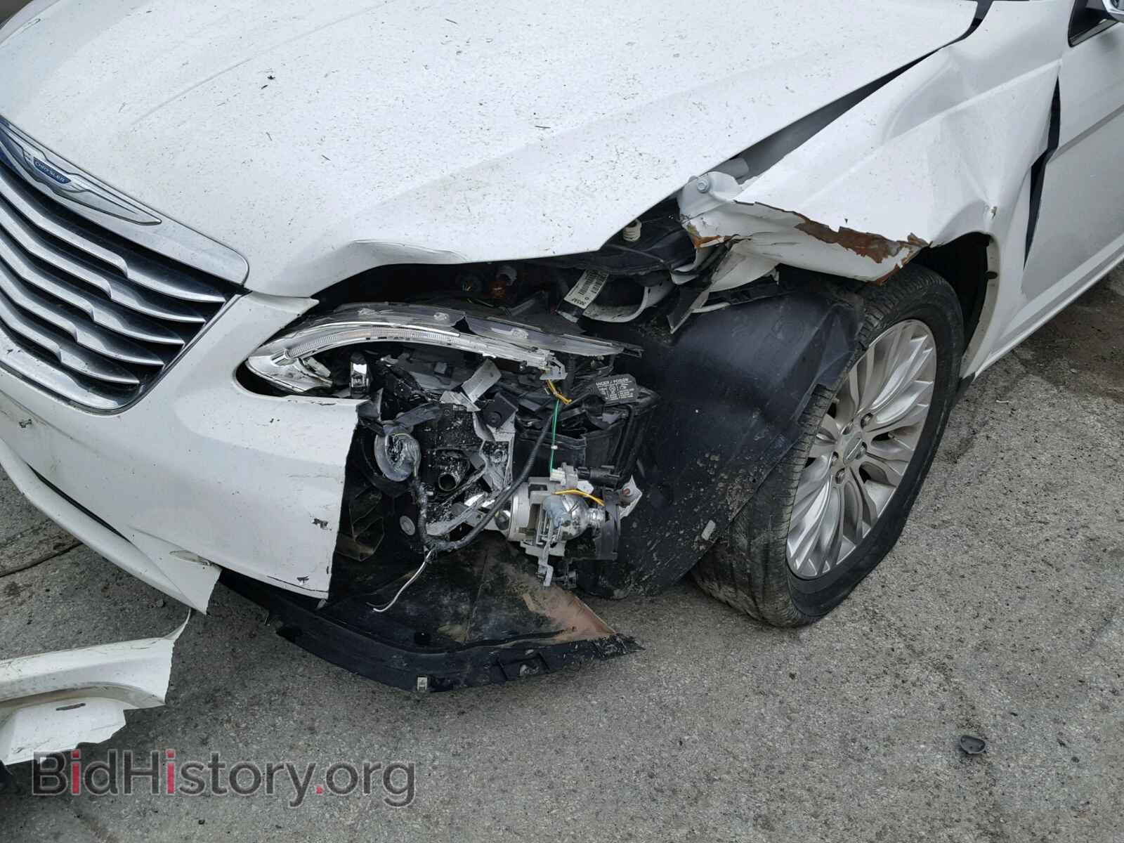 2012 CHRYSLER 200 - VIN: 1C3CCBCB0CN257796 - Photo 9