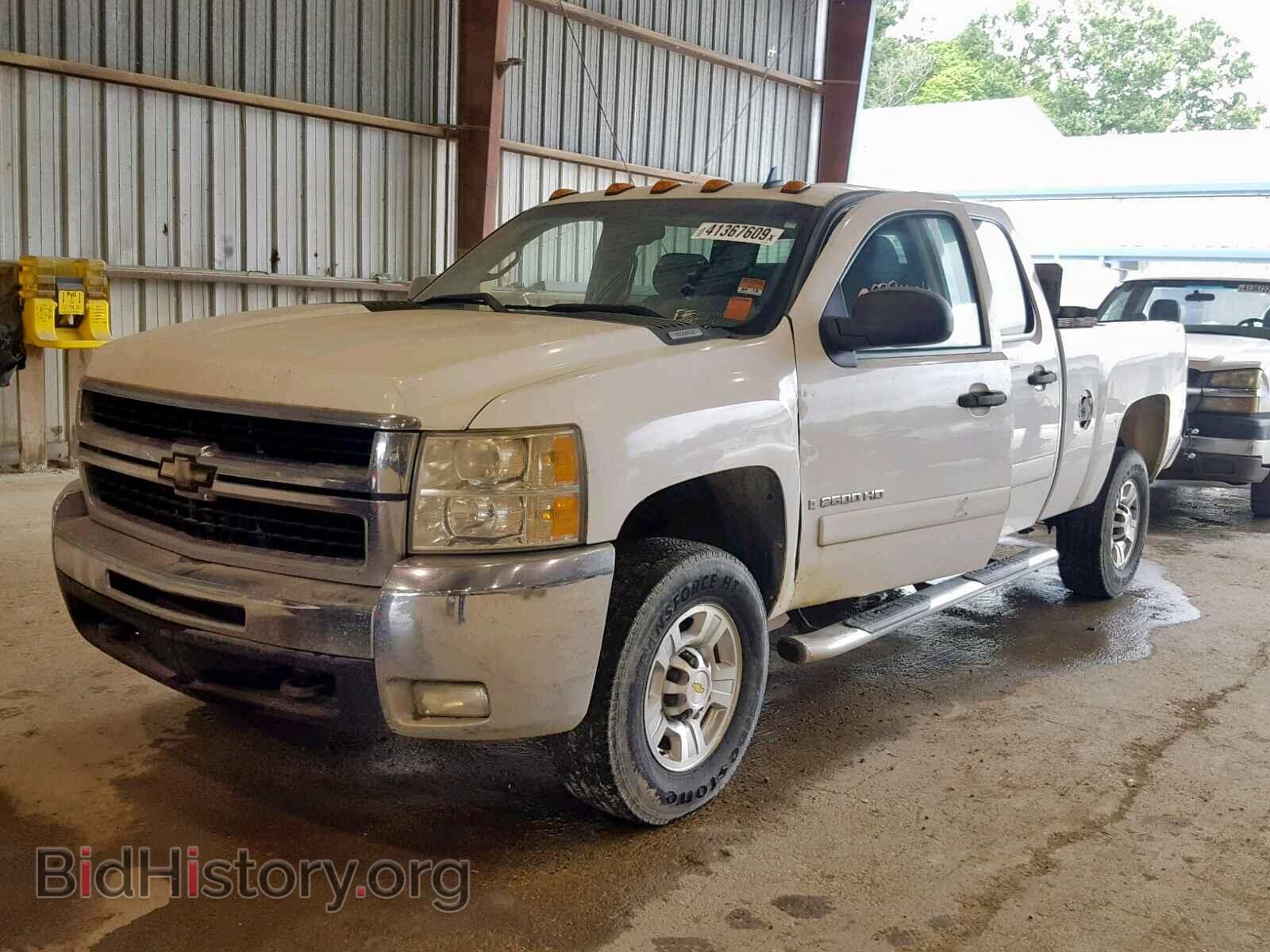 2008 CHEVROLET SILVERADO - VIN: 1GCHC23K18F197689 - Фото 2
