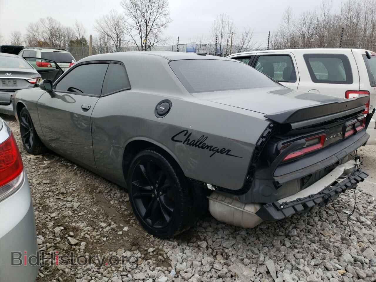 2018 DODGE CHALLENGER - VIN: 2C3CDZAG3JH246592 - Photo 2