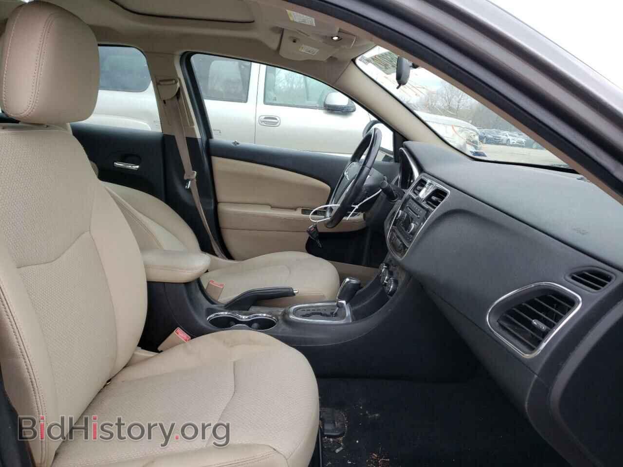 2013 CHRYSLER 200 - VIN: 1C3CCBBB8DN704331 - Photo 5