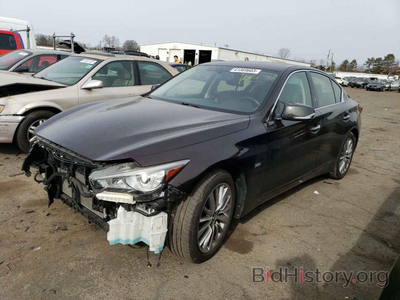 Photo JN1EV7AR5JM431590 - INFINITI Q50 2018