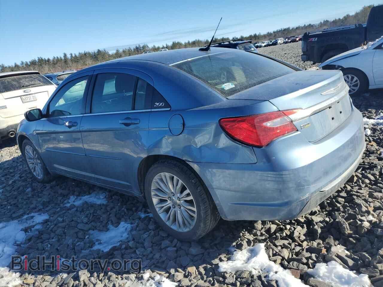 2011 CHRYSLER 200 - VIN: 1C3BC1FG3BN539264 - Фото 2