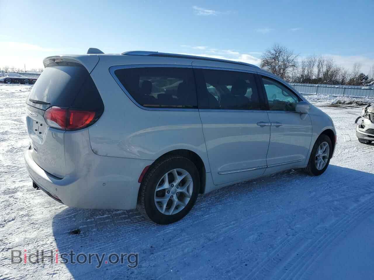 2017 CHRYSLER PACIFICA - VIN: 2C4RC1EG9HR812439 - Фото 3