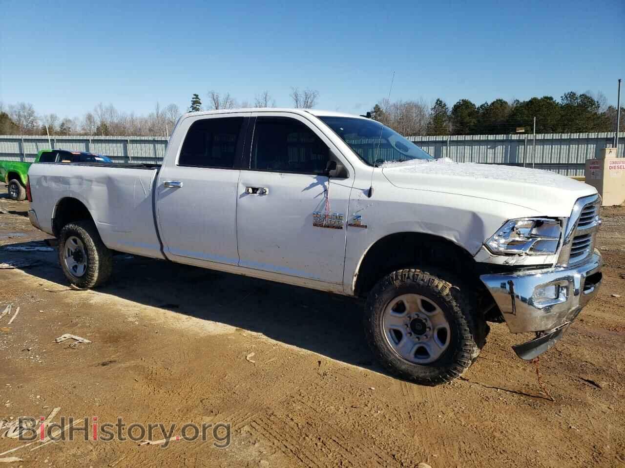 2015 RAM All Models - VIN: 3C6UR5JL6FG637449 - Photo 4