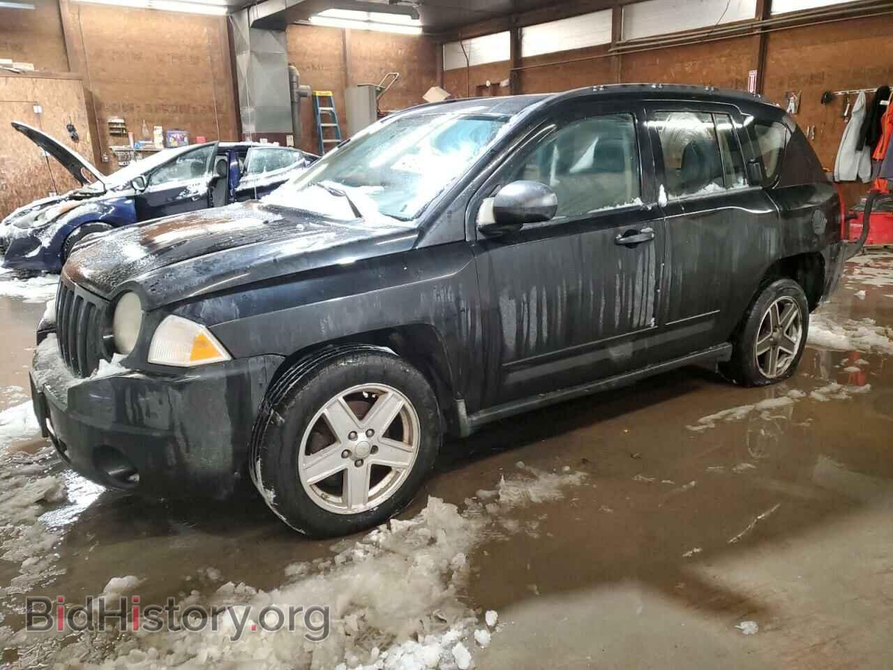 Фотография 1J4FF47B49D219695 - JEEP COMPASS 2009