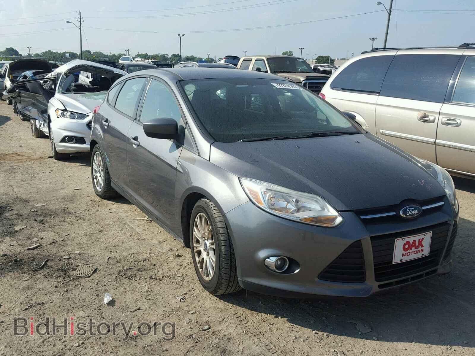 Фотография 1FAHP3K21CL107260 - FORD FOCUS 2012