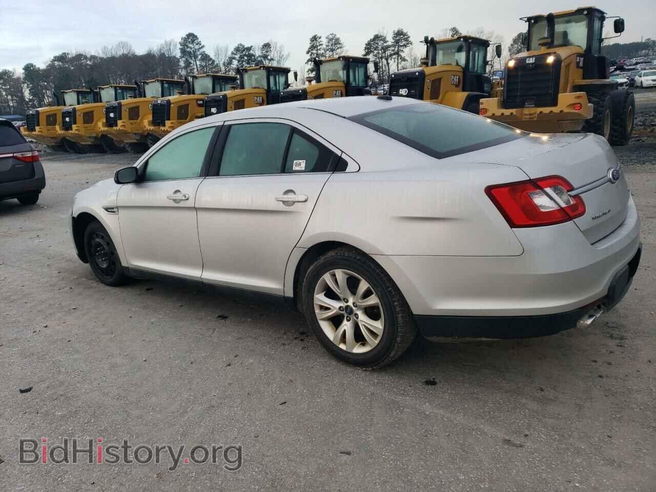 2011 FORD TAURUS - VIN: 1FAHP2EWXBG107595 - Фото 2