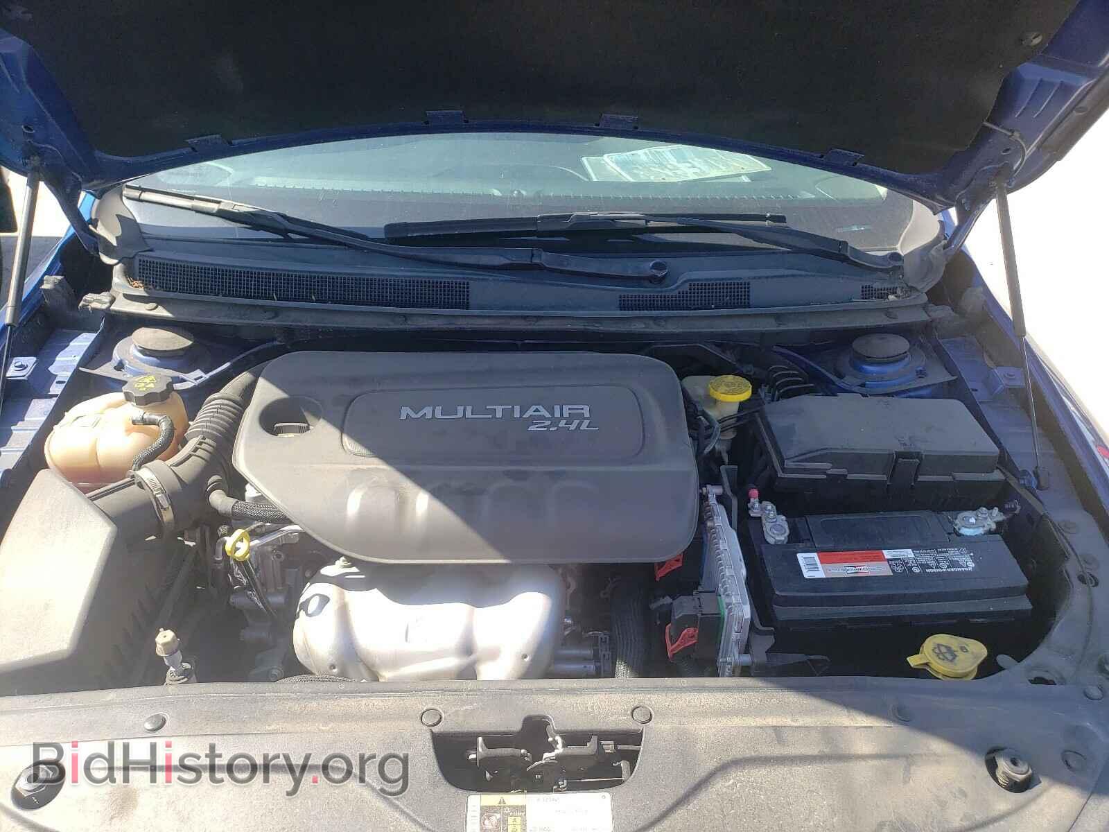 2016 CHRYSLER 200 - VIN: 1C3CCCAB9GN169702 - Фото 7