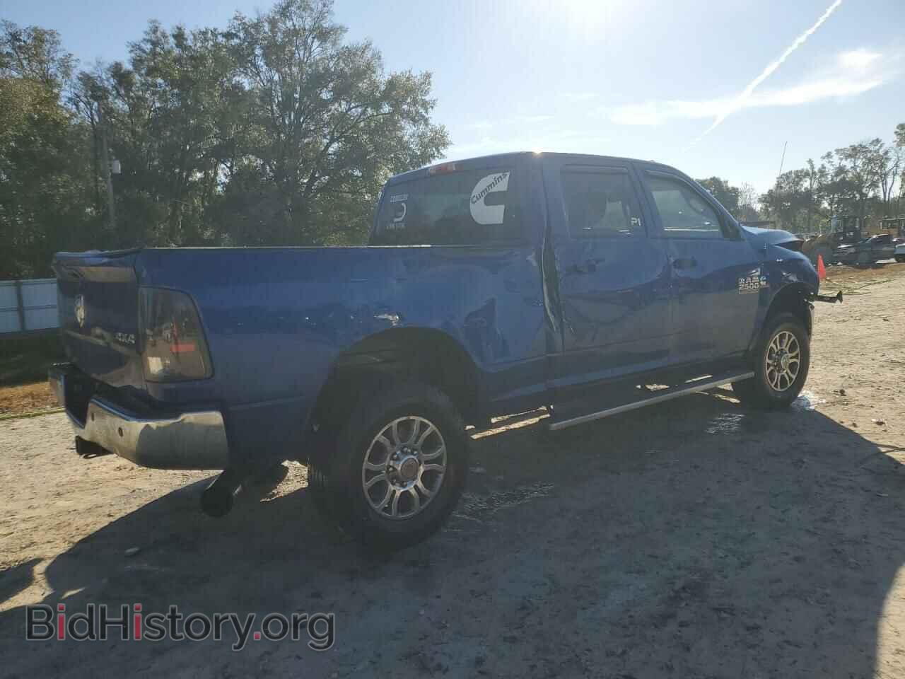 2015 RAM All Models - VIN: 3C6UR5CL9FG594318 - Photo 3