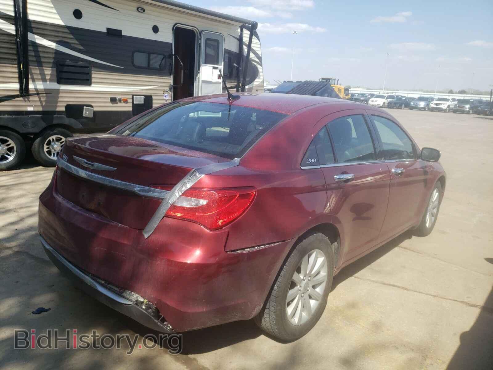 2013 CHRYSLER 200 - VIN: 1C3CCBCG8DN579261 - Фото 4