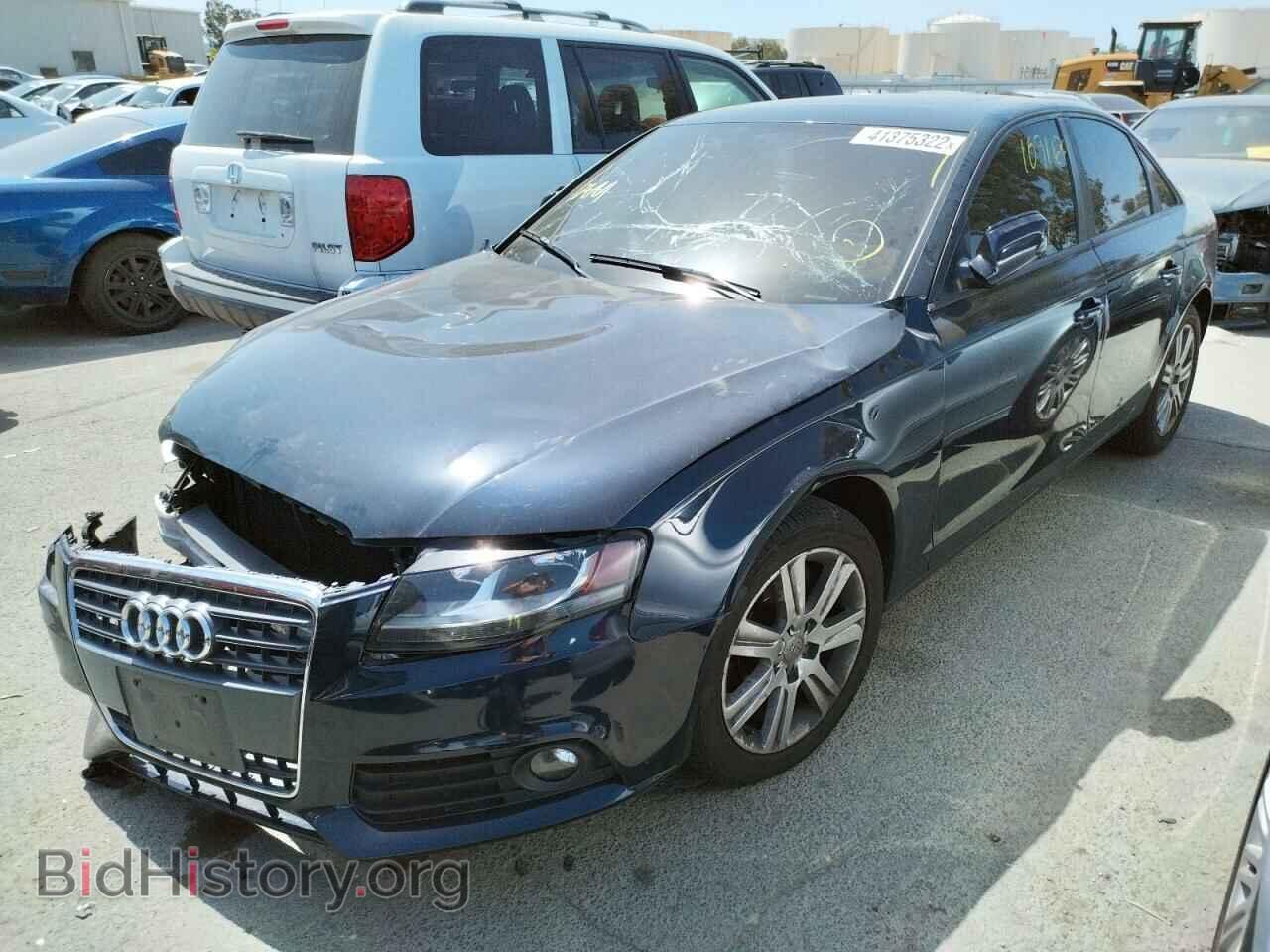 2011 AUDI A4 - VIN: WAUAFAFL0BN056520 - Фото 2