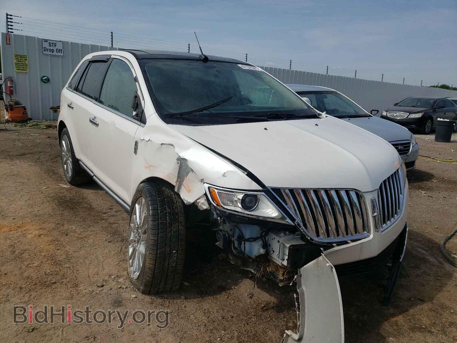 Фотография 2LMDJ6JK2BBJ23236 - LINCOLN MKX 2011