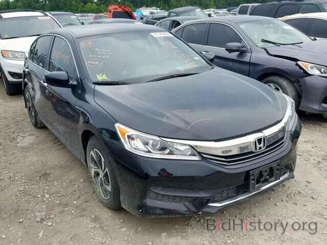 Photo 1HGCR2F39HA221037 - HONDA ACCORD LX 2017