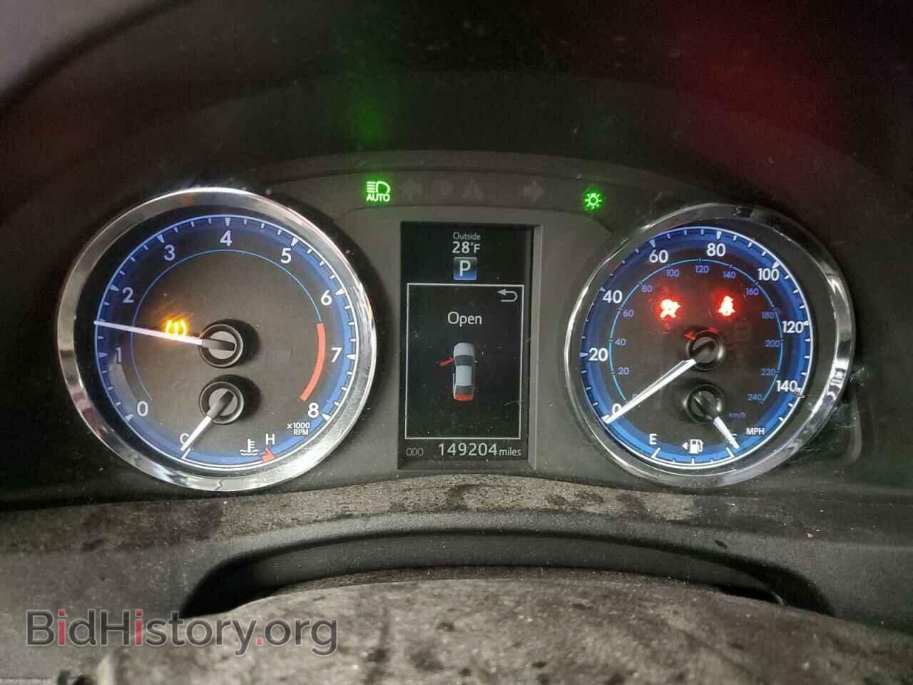 2017 TOYOTA COROLLA - VIN: 2T1BURHE3HC785228 - Фото 9