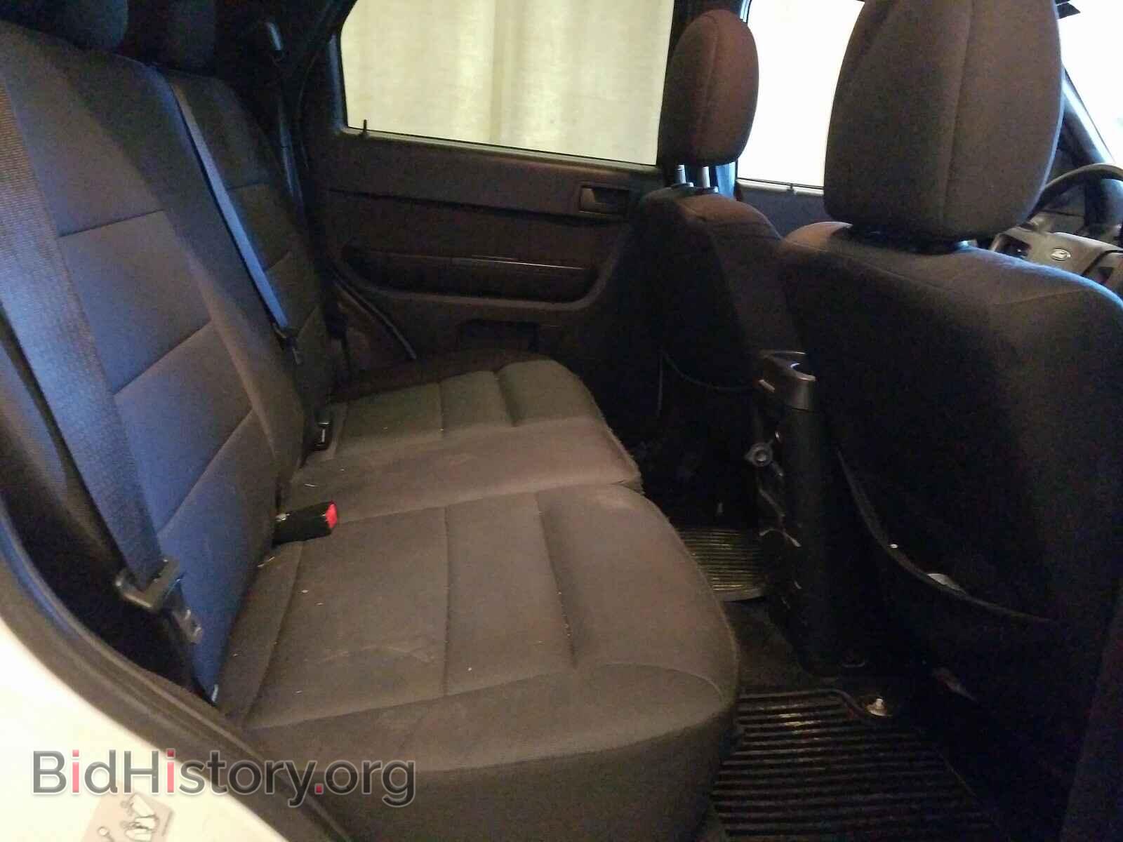 2011 FORD ESCAPE - VIN: 1FMCU9DG8BKB05255 - Фото 6