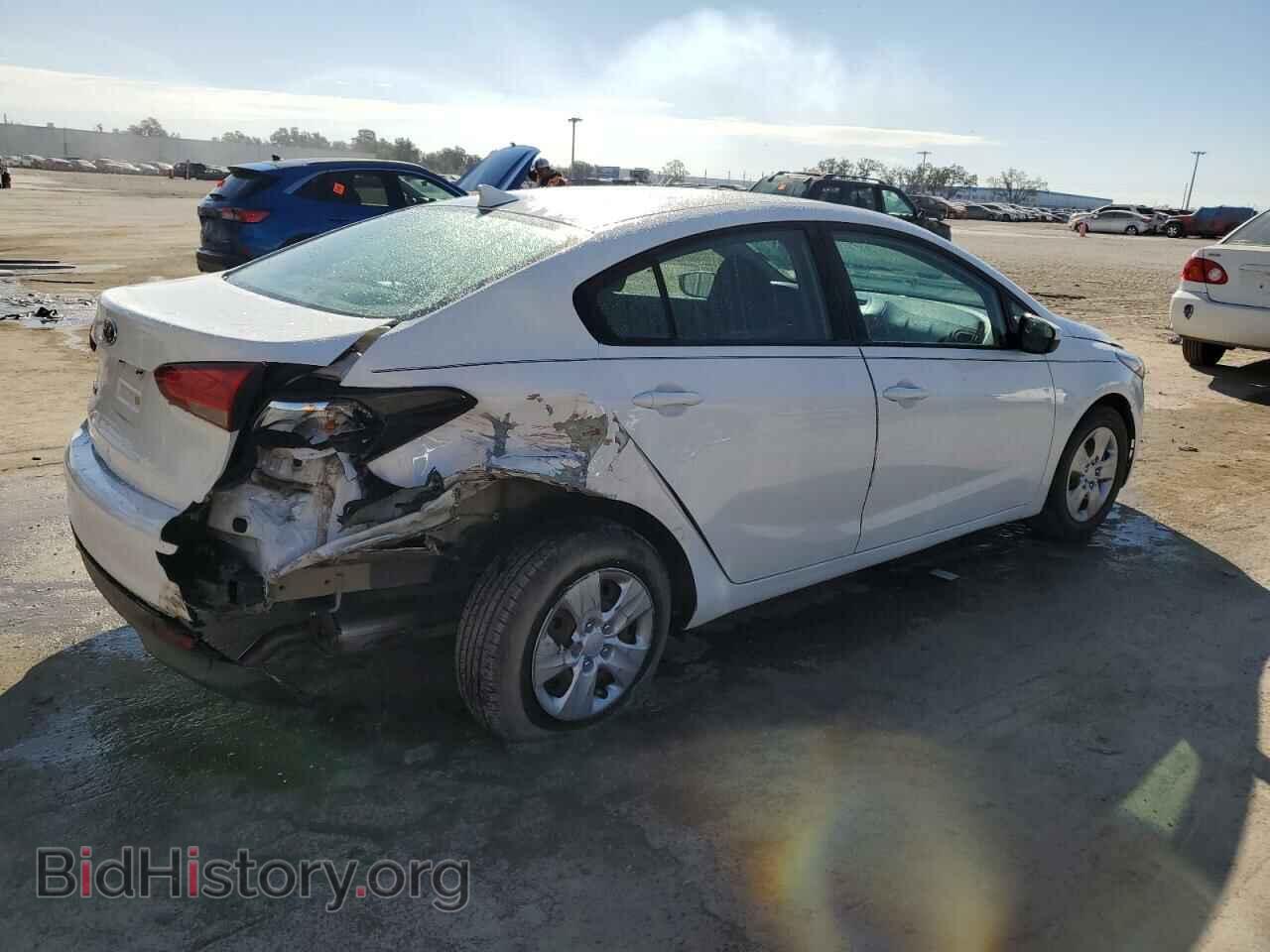2017 KIA FORTE - VIN: 3KPFK4A74HE073852 - Фото 3