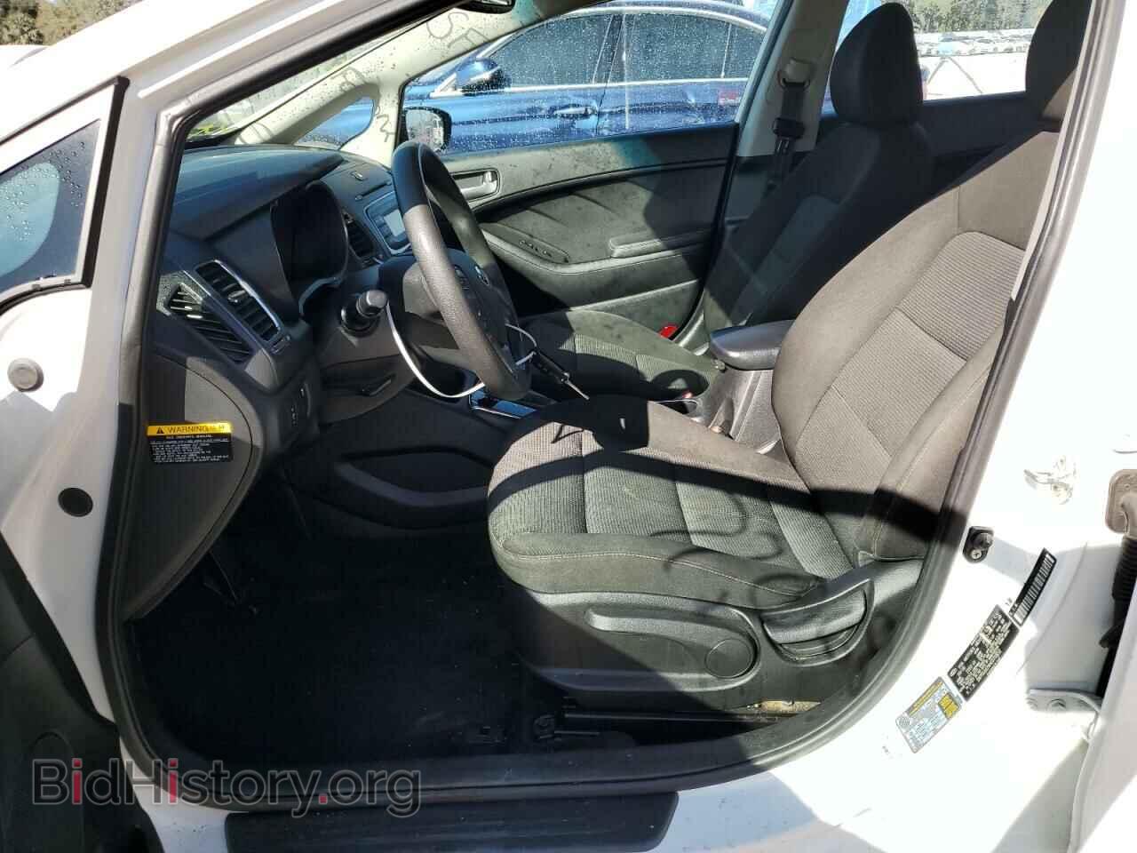 2017 KIA FORTE - VIN: 3KPFK4A74HE073852 - Фото 7