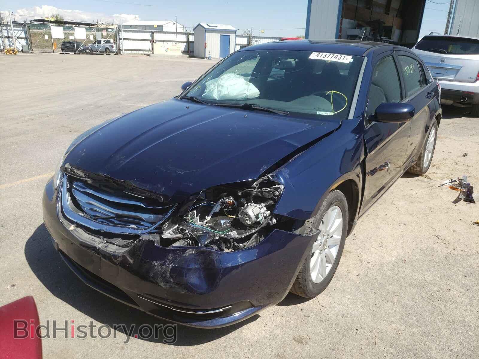 2014 CHRYSLER 200 - VIN: 1C3CCBBB9EN172041 - Фото 2