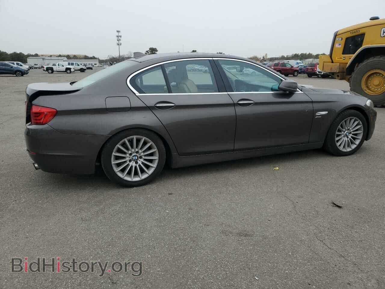 2011 BMW 5 SERIES - VIN: WBAFU7C52BC781813 - Фото 3