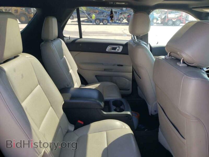 2012 Ford EXPLORER (VIN 1FMHK7F83CGA11486) — фото 6 из 10