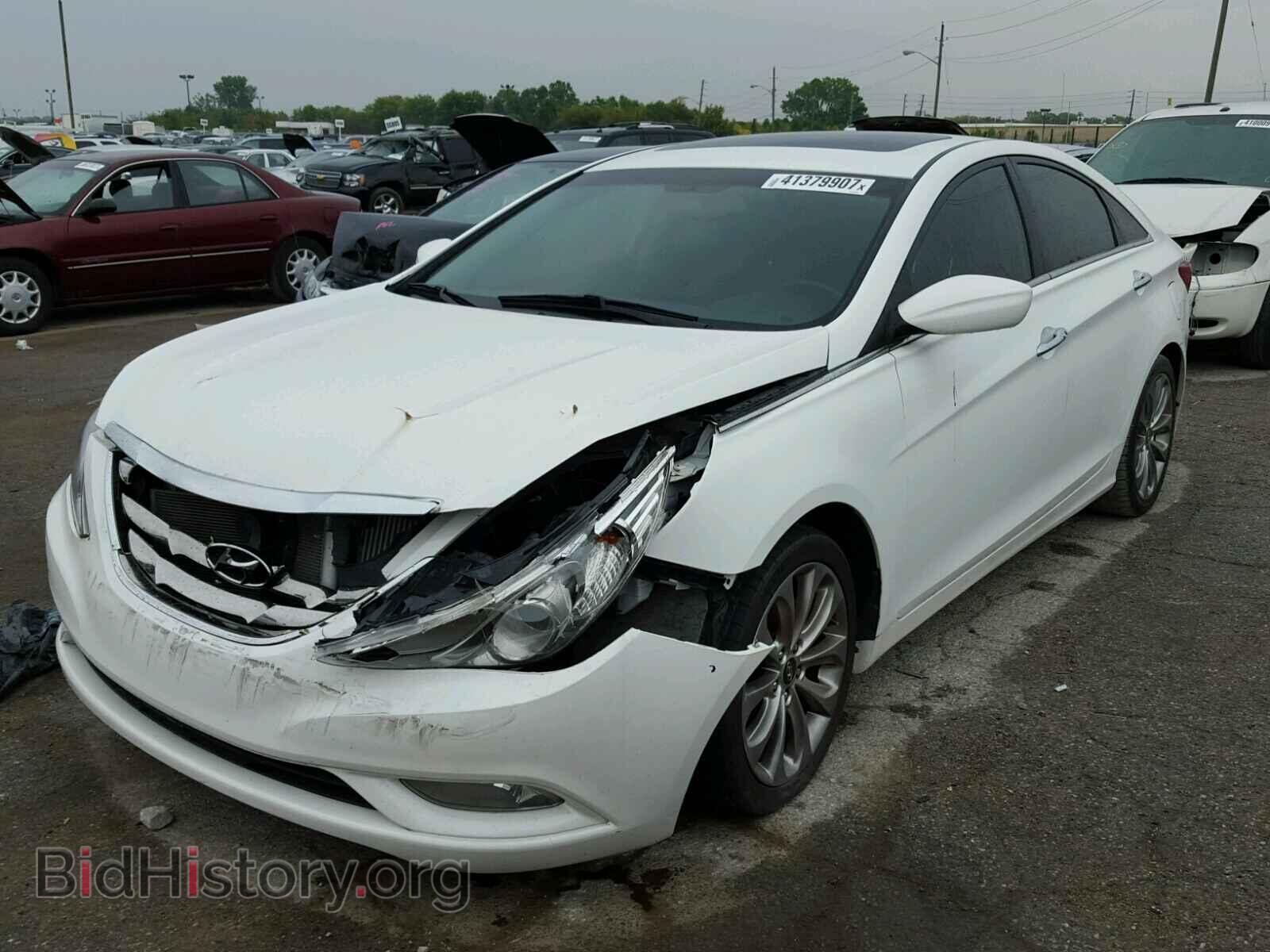 2012 HYUNDAI SONATA - VIN: 5NPEC4ABXCH372831 - Фото 2
