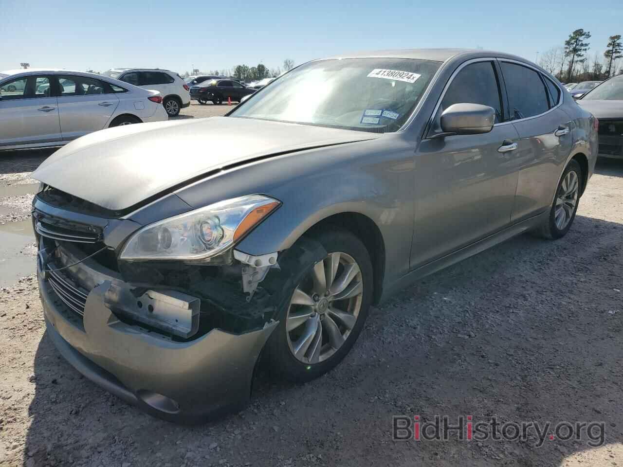 Photo JN1AY1AP0DM540030 - INFINITI M56 2013