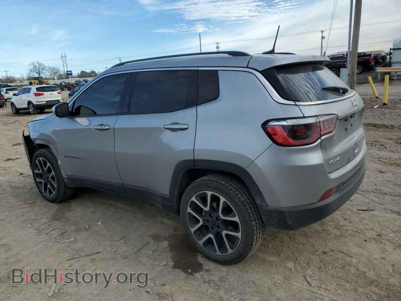 2017 JEEP COMPASS - VIN: 3C4NJDCB6HT632118 - Photo 2