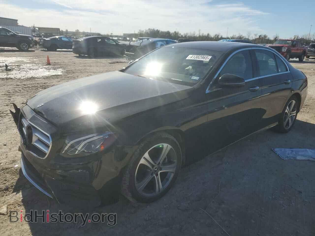 Photo WDDZF4JB9JA473054 - MERCEDES-BENZ E-CLASS 2018