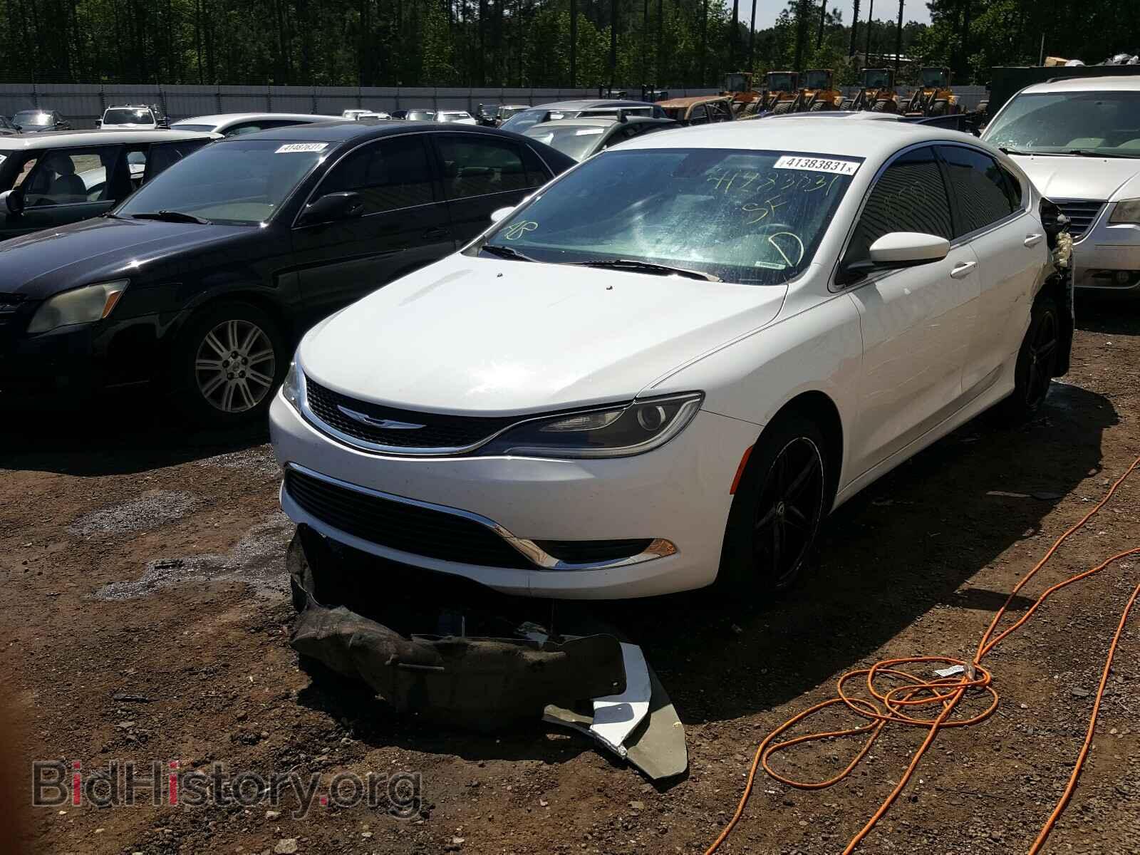 2015 CHRYSLER 200 - VIN: 1C3CCCAB5FN693556 - Фото 2