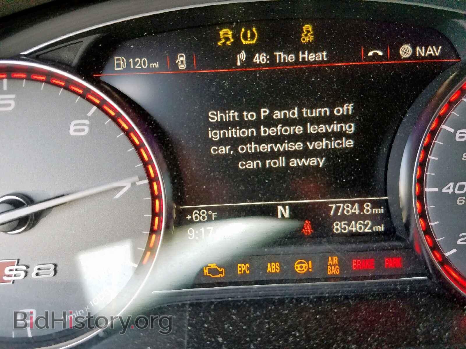 2014 AUDI S8 - VIN: WAUD2AFD8EN008186 - Фото 8