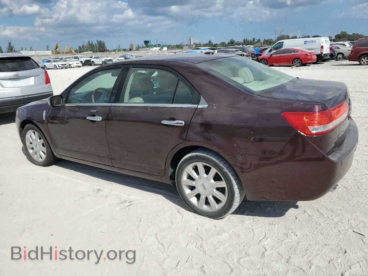 2011 LINCOLN MKZ - VIN: 3LNHL2GC1BR761012 - Фото 2