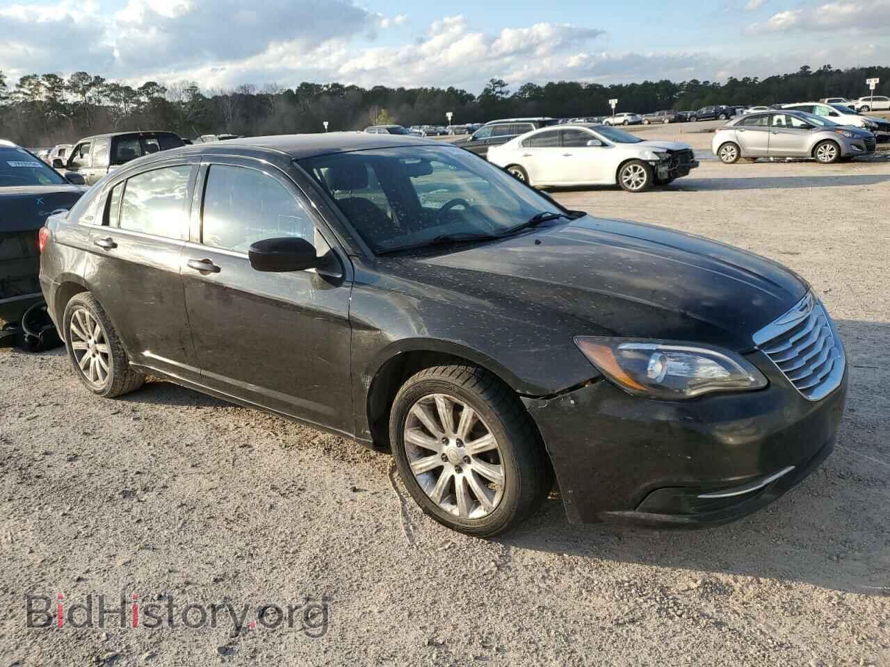2013 CHRYSLER 200 - VIN: 1C3CCBBB7DN553532 - Фото 4